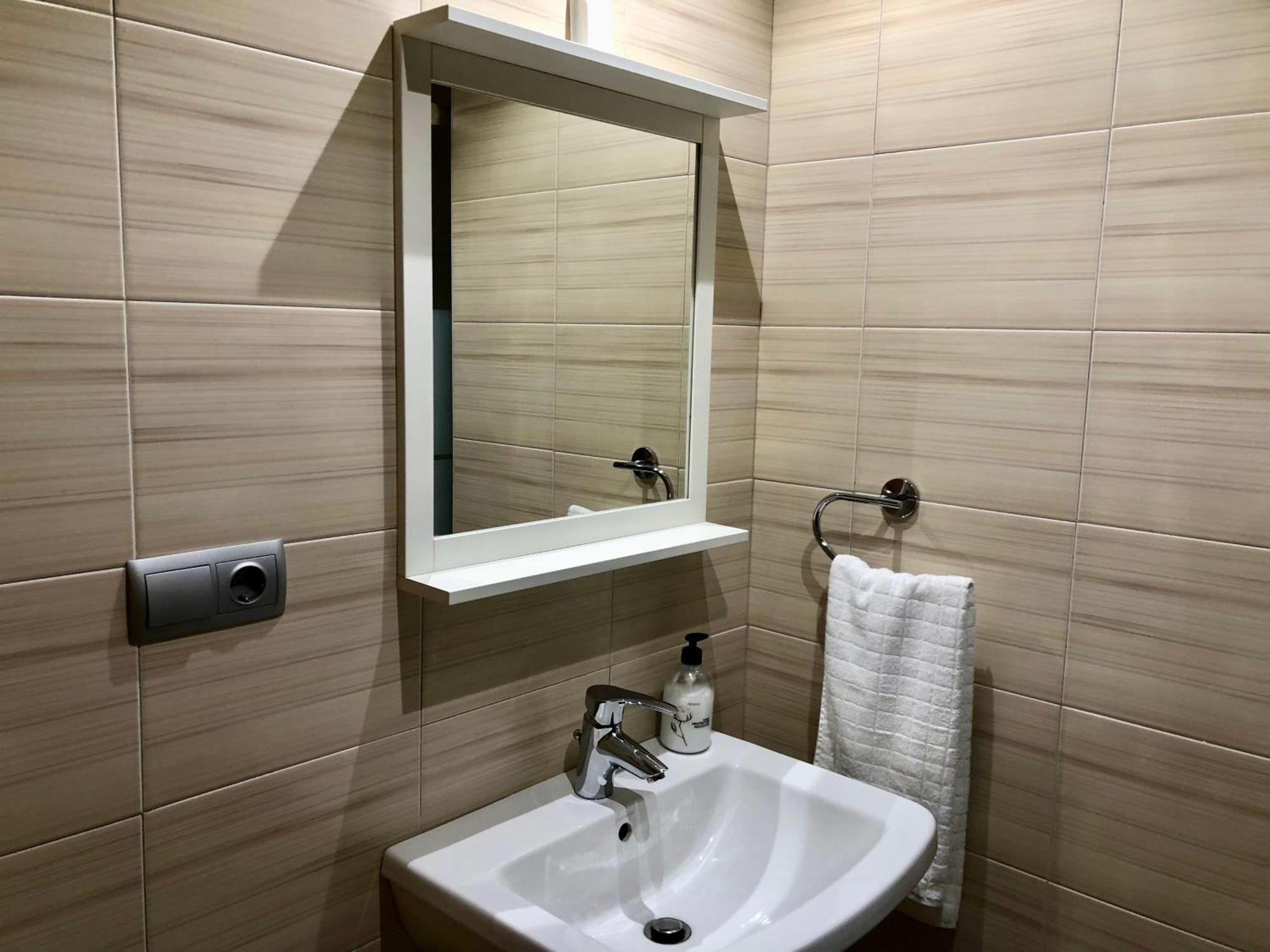 Apartamento Europa Jardin Oviedo Esterno foto