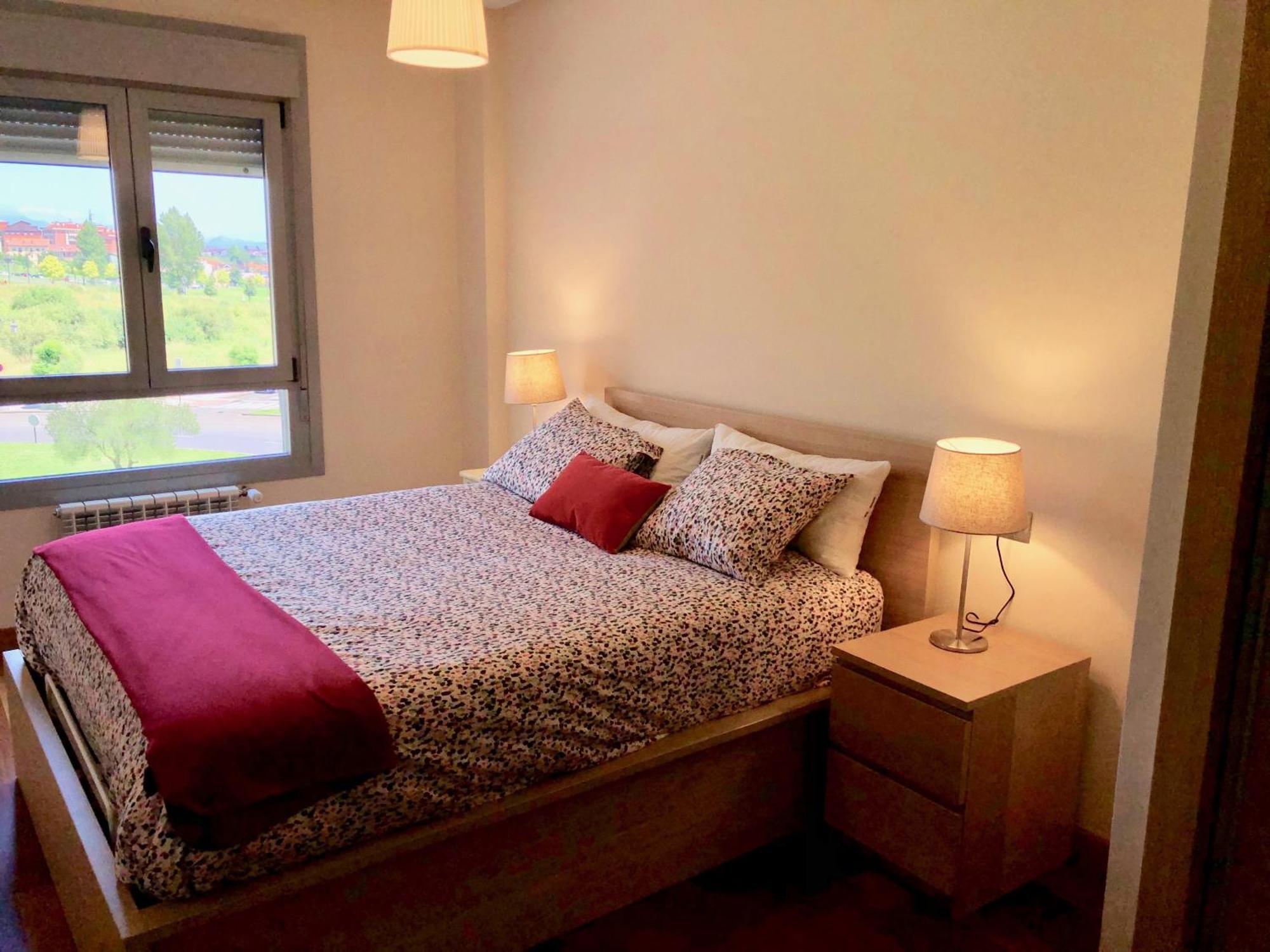 Apartamento Europa Jardin Oviedo Esterno foto